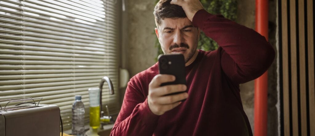 How electrical contractors should handle fake Google reviews